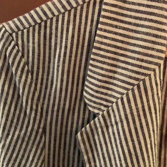 a new day blazer gray/white stripe sz medium - Picture 4 of 4